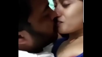 Istri Desi Berciuman Mesra Dan Bercinta Penuh Gairah