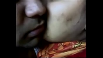 Tante Desi Yang Menggoda