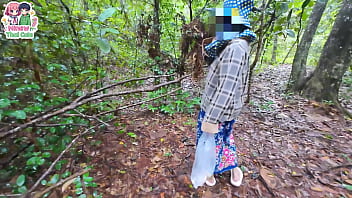 สาววัยรุ่นไทยเก็บเห็ดป่าโดนจับเย็ดหีเสียงครวญครางไทยแท้