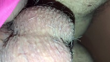 Menusuki Hingga Ke Dasar Memek Istri