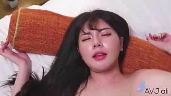 Gadis Tionghoa Berambut Panjang Ranako Digerogoti Pacar Sampai Meraung-raung.
