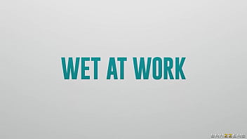 Basah Basah Di Kantor, Blake Blossom Menggoda Dan Menggairahkan Di Brazzers! Pakai Kode Xvpromo Untuk Nikmati Diskon Eksklusif Di Situs Resmi!