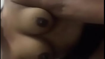 Puting Susu Gelap Yang Menggoda