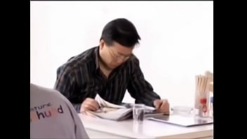 Koki Restoran China Yang Menggoda Dengan Keahliannya Di Dapur