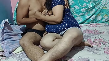 Goyangan Mesra Bhabi India Di Ranjang Rumah