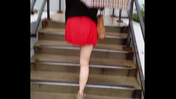 Gadis Asia Seksi Menggoda Dengan Rok Mini Yang Membuat Nafsu Berkobar Bagian 1