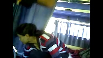 Payudara Desi Tersembul Dari Kancing Terbuka