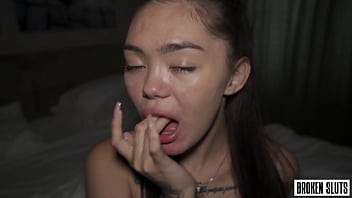 Pengejaran Sperma Liar Di Lubang Mungil Gadis Asia