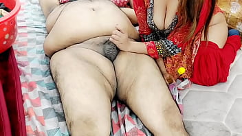 Membantu Adik Tiri Mencuci Pakaian Dengan Imbalan Seks Anal Bersuara Hindi