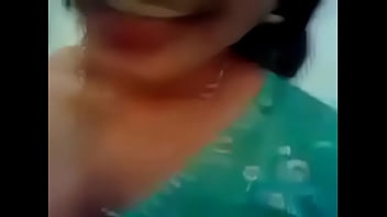 Gadis India Yang Menggoda Dengan Gairah Tak Terbendung