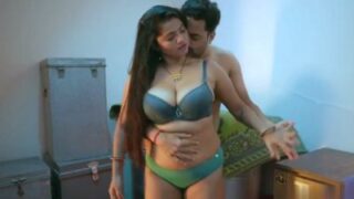 Adik Ipar Ganas Ngentot Bhabhi Di Gudang Dalam Serial Web Dewasa India
