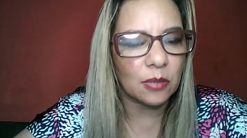 Ibu Mertua Kesayanganku Yang Panas Dan Menggoda