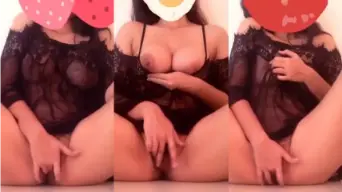 Gadis Seksi Dengan Gaul Tipis Yang Tak Sabar Untuk Bercinta