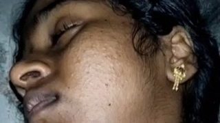 Gadis Tamil Nakal Dengan Bulu Kemaluan Lebat Dan Cipratan Sperma