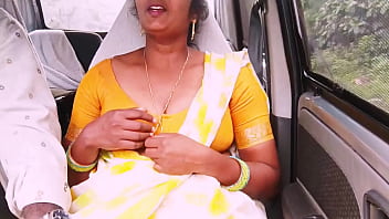 Pembantu India Digoyang Di Mobil, Bisik-bisik Mesum Bahasa Telugu.