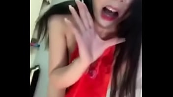Gadis Tionghoa Yang Menggoda Di Palma De Mallorca