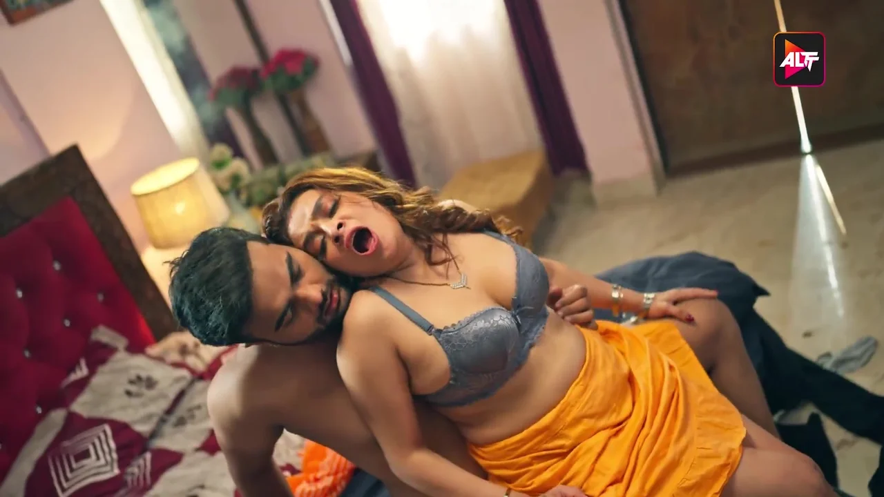 Goyang Panas Di Episode 19 Seri Web Xxx Hindi Altt App 2025