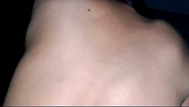 Ibu Temanku Diam-diam Meminjamkanku Pada Suaminya