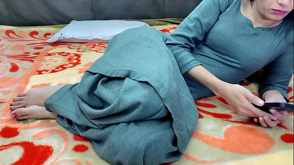 Gadis Punjabis Ngentot Teman Suami, Pussy Desi Ketat Dan Basah Digituin Keras-keras Pakai Audio Punjabis