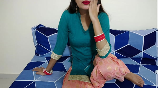 Sensual Bhabhi Yang Menggoda Bermain Peran Dengan Devar Polos, Bergairah Dalam Adegan Panas Dengan Audio Hindi Yang Jelas