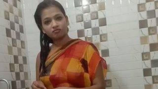 Video Mandi Sarika Yang Menggoda
