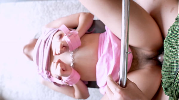 Gadis Asia Yang Takluk Dalam Permainan Bdsm