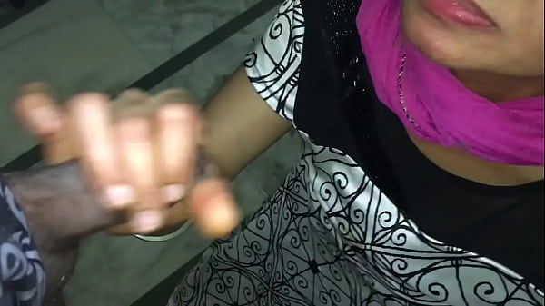 Semburan Sperma Panas Bhabhi Gujju Yang Gila Menelan Cairan Pria India