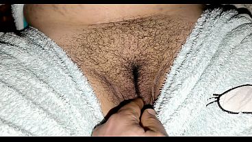 نيك سعودي جامد – كفيل ينيك زوجته السواق في كس مشعر