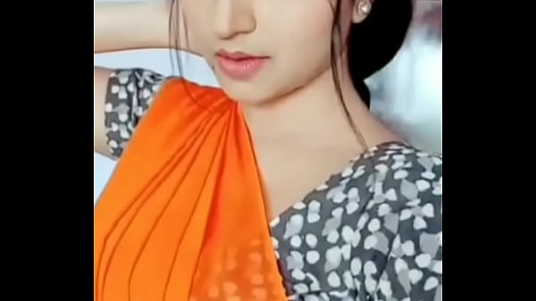 Gadis Tamil Yang Menggoda