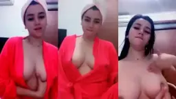 Rosalinda Minta Totok Toket Biar Tambah Montok