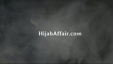 Arab Step Sister Pertama Kali Rasakan Bwc, Surga Takkan Menerimaku