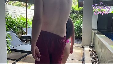 Pelacur Thailand Bawa Klien Bule Berpenis Besar Untuk Oral, Bercinta, Dan Squirting!