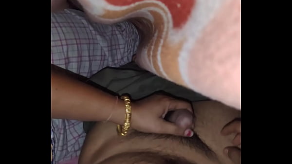 Maa Ke Saath Raat Bhar Ka Kamaal, Jab Khwabon Mein Bhi Hosh Uda Do.