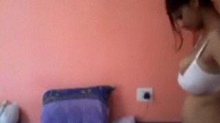 Big Figured Sexy Desi Stripping Her Dress Video
