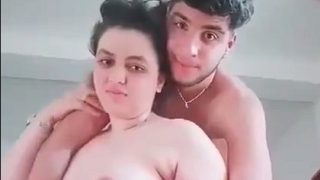 Bokep Hot, Tante Arab Montok Digenjot Ponakan Sendiri Sampe Meringis Keenakan.