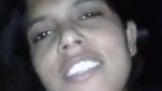 Nipple Montok Desi Nungging Sambil Ngewe