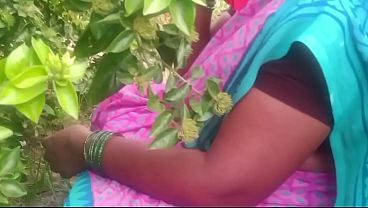 Bhabi India Di Desa, Ngewe Di Luar, Bikin Basah Kuyup.