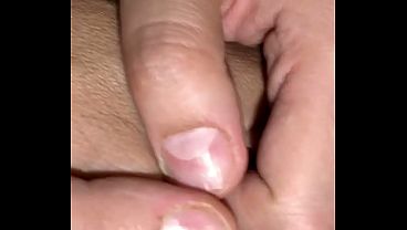 سعودية نار تتناك مع فحل تونسي، كسها ينفجر من النيك، كلام هيج وصوت واضح سكس عرب ساخن جديد