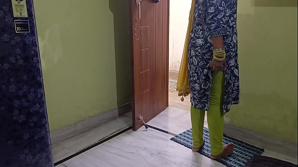 Bapak Mertua India Nusuk Mantu Dengan Alasan Sakit, Bikin Dia Meraung Kesakitan Penuh Gairah!