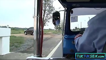 Ibu-ibu Thailand Di Jalan Langsung Digondol, Dibawa Muter-muter Puas.