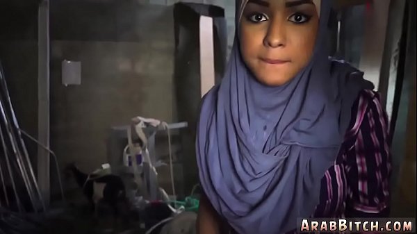 Bokep Arab Langsung Servis Titik Jatuh Pantat Montok, 23km Dari Markas