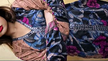Paki Desi Cewek Di Rumah Aja, Gw Gasik Sambil Dirty Talk Hindi Full Panas.