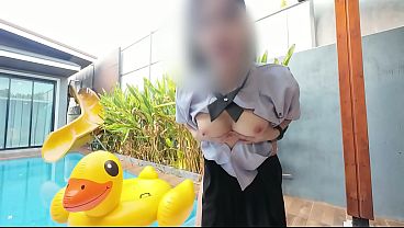 Ninewthai สอยกะหรี่ทรงซ้อ ริมสระ Pool Villa Xxx แม่งโคตรน่าเสียบ โดนควยเสี่ยกระแทกหีเข้าไปเต็มร่อง ร้องลั่นสยอง
