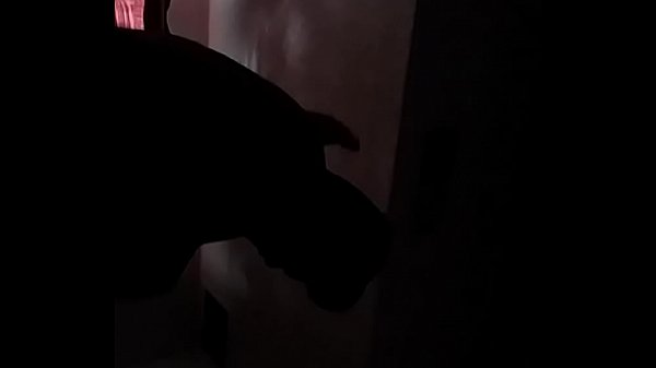 Vidio Ngentot Cewek Pijit China Sama Bule Hmong Di Kamar Gelap, Direkam Diam-diam.