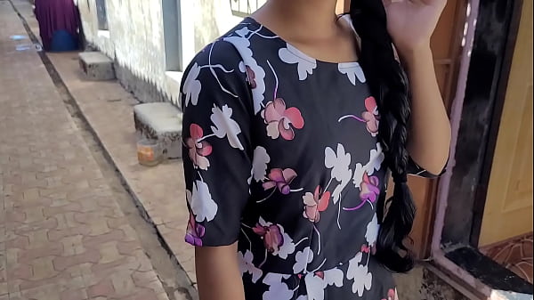 पड़ोस वाली भाभी को देवर ने पकड़कर जोर से चोदा