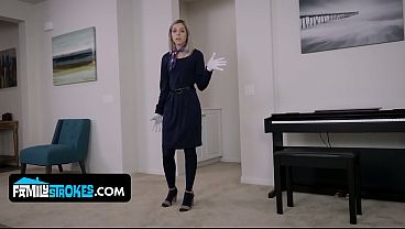 Blonde Gemuk Allie Nicole Dikocok Habis Sampe Crott Di Dalam Sama Adik Tiri Ngehe