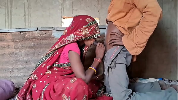 Desi Bhabhi Lingerie Merah, Video Sex Panas, Episode Terbaru Seri Web Hindi Yang Bikin Ngilu.